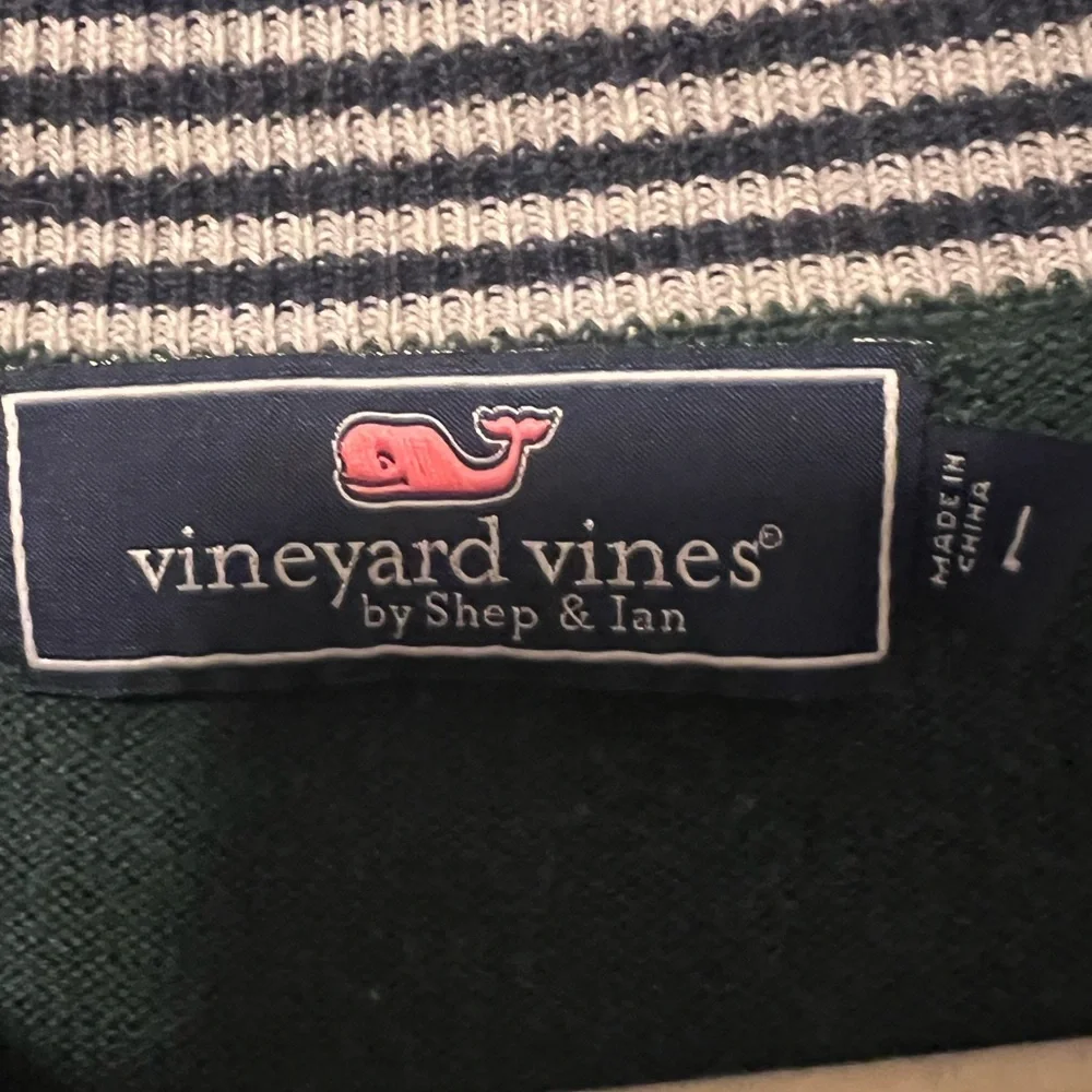 Men’s Green Vineyard Vines 1/4 Zip Sweater - Picture 3 of 7